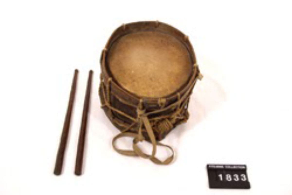 A Philippine drum and drumsticks